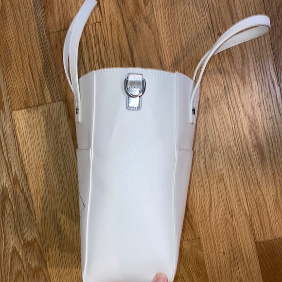 Steve Madden B Theory White Philosophy Tote Silver Spacious Casual Dressy Beach - Picture 8 of 12